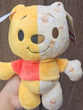 Disney Remix Winnie the Pooh Bee Print Plush - Yellow/Red/Cream